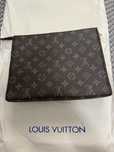 Geanta Louis Vuitton