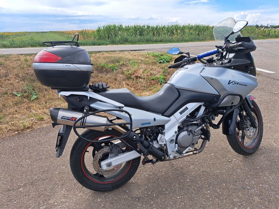 Suzuki V-strom DL 650 2004