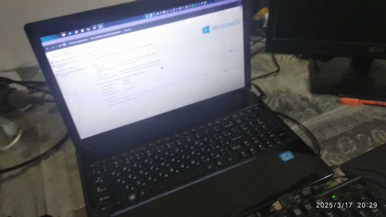 Офисный ноутбук lenovo 20157 в хорошом состоянии