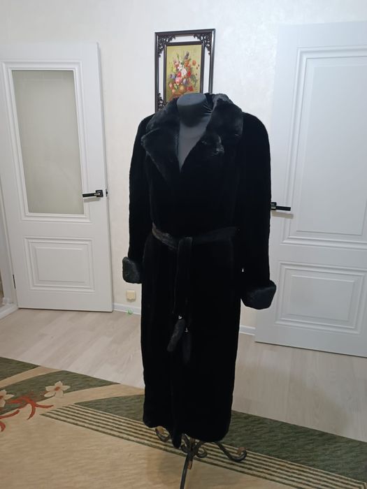 Норковая шуба черный бриллиант