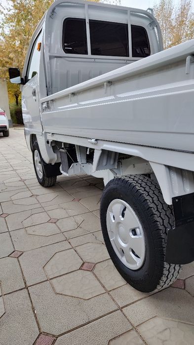 Chevrolet labo 2024 yil Srochna sotiladi