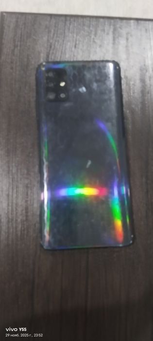 Продам Самсунг А51 64гб