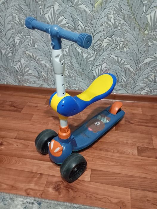 Продам детский самокат