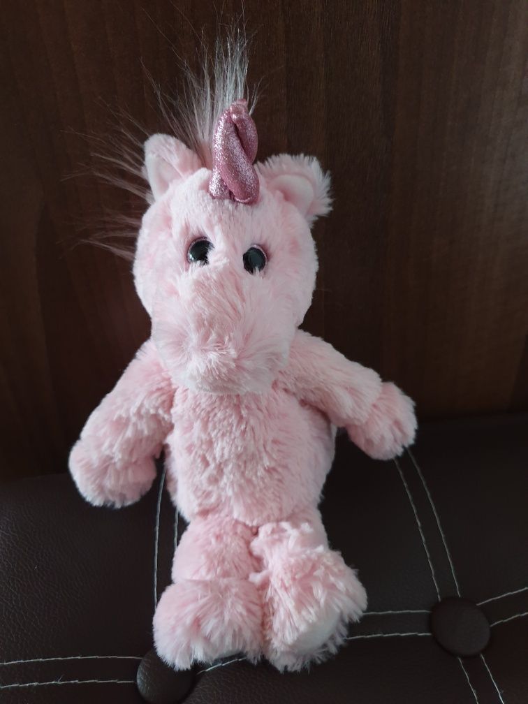 Unicorn roz de plus 17cm masurat in sezut