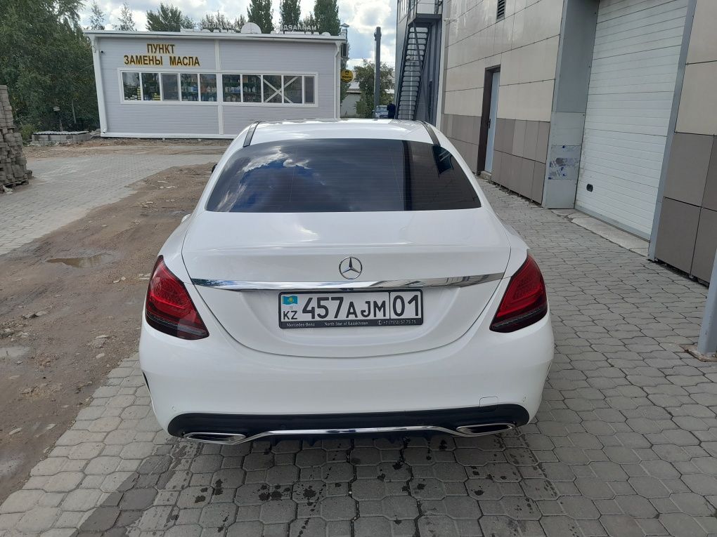 Продам Mercedes C180