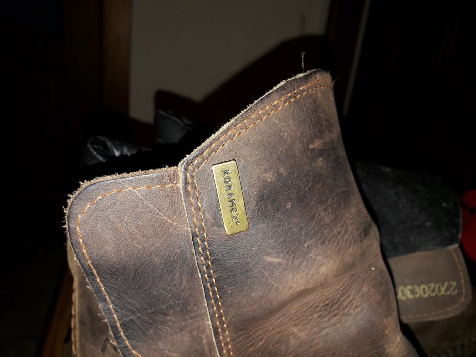 Ghete din piele măsura 37