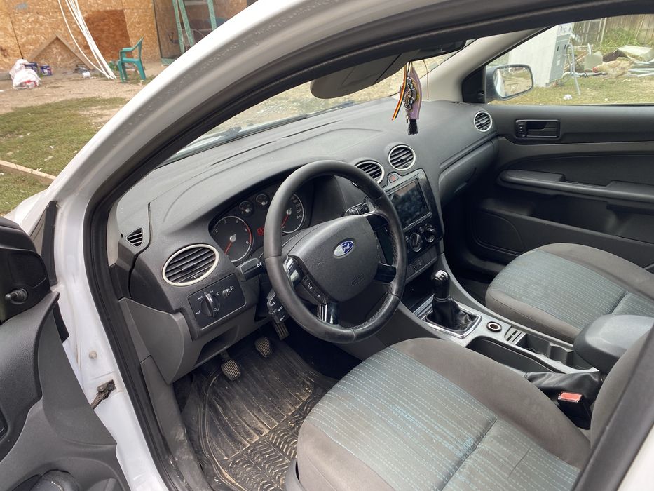 vand ford focus 2