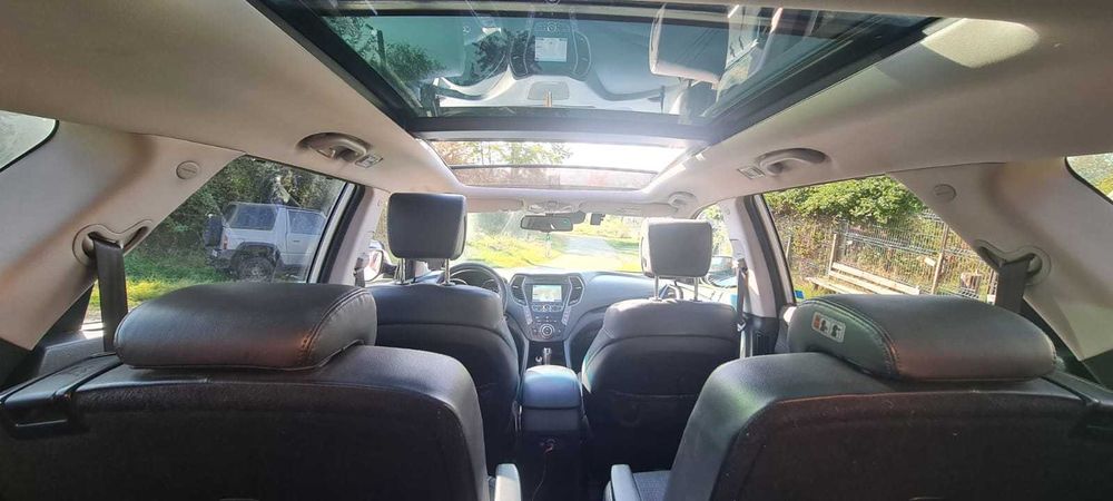 Hyundai Grand Santa Fe 2.2 CRDi Premium 4WD – 6 locuri – 4x4 Automat