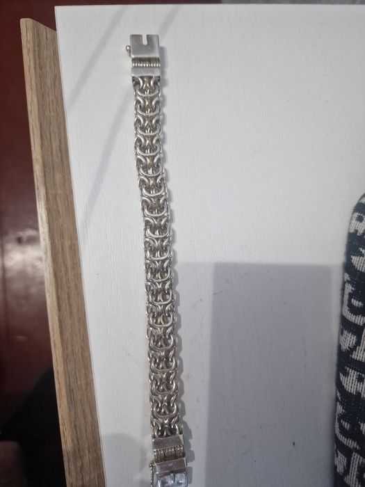 Продам серебряный браслет