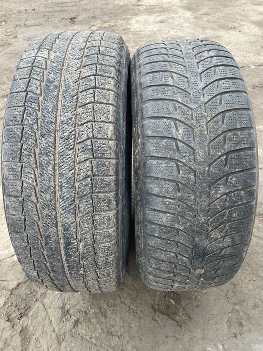 Продам покрышки на R17