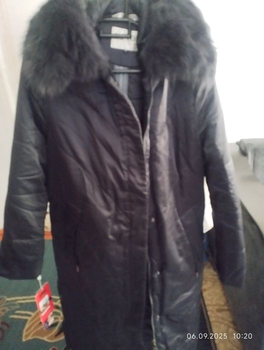 Продам Женский плащ новый