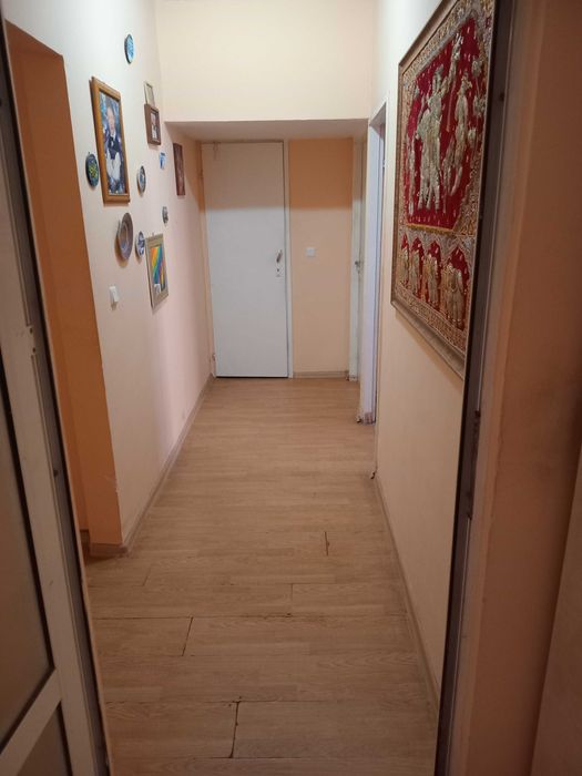 Продава се Четиристаен апартамент в Варна, Централна поща - 98 кв.м за 1689 €/кв.м - Снимка #16
