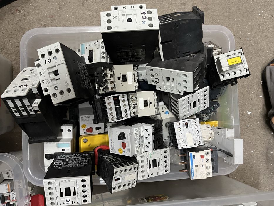 Sigurante automate mono si trifazate diferentiale contactori protectii