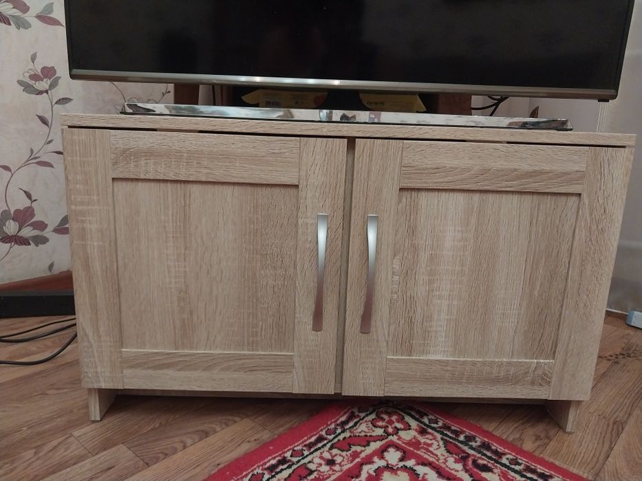 Продам тумбу под телевизор. Новая