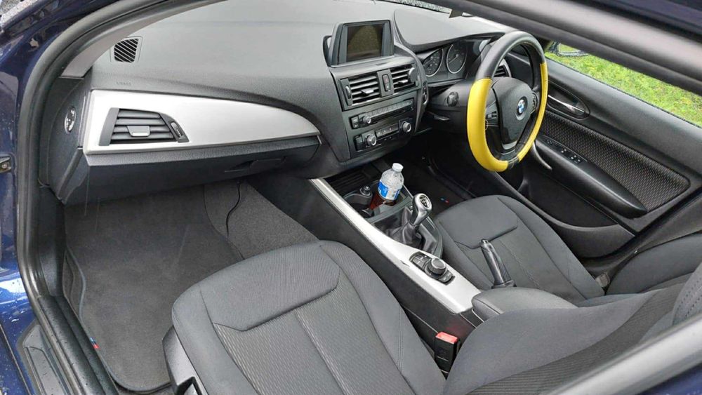 Dezmembrez bmw seria 1 f20 118d manual