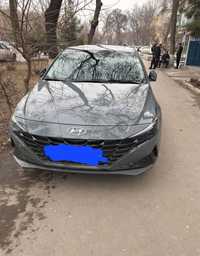 Продам  свой автомобиль Hyundai Elantra