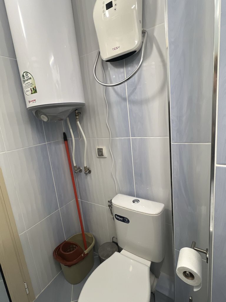 Продава се Тристаен апартамент в София, Лозенец - 170 кв.м за 8 €/кв.м - Снимка #3