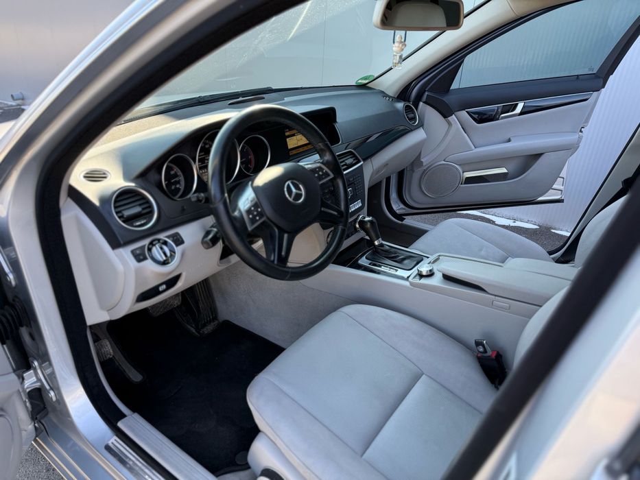 Mercedes-Benz C200 CDI