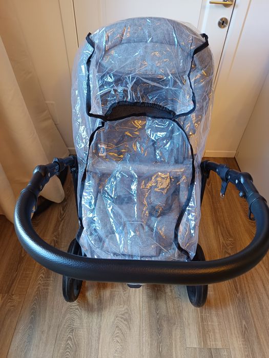 Cărucior 2în1 unisex + scoica CADOU