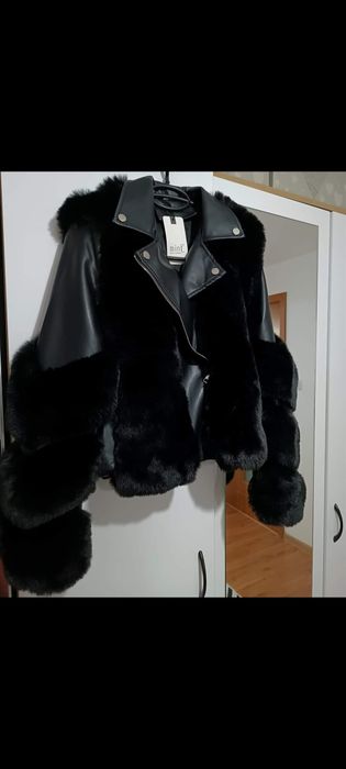 Чисто ново палтенце М