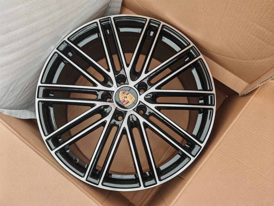 vand jante de aliaj pentru Porsche Cayenne pe 21 marca RC wheels