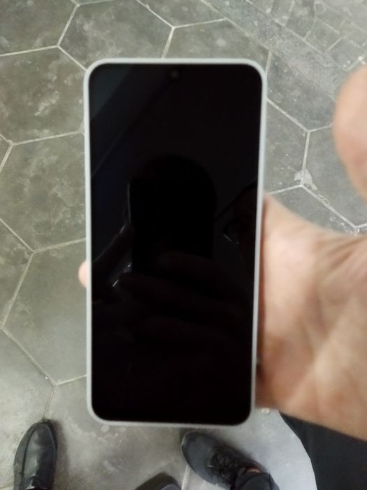 Самсунг A16 6/128g