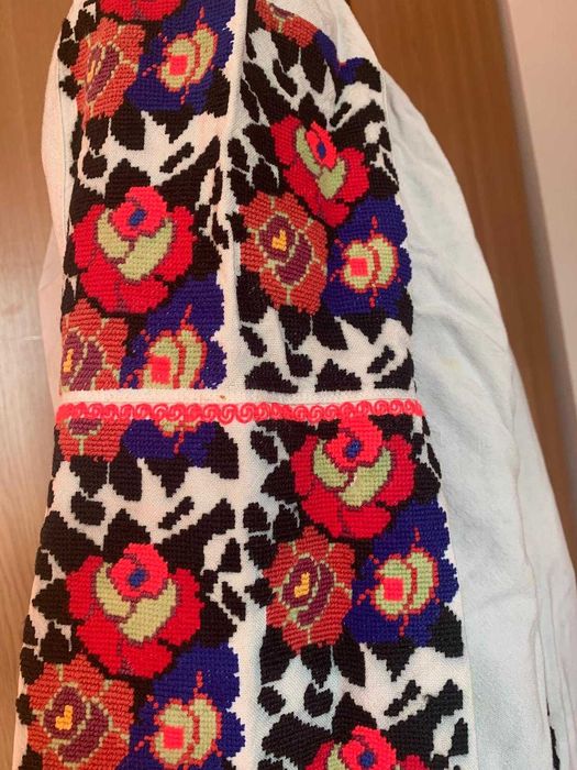 Ie vintage traditionala bumbac manual alb/negru/rosu/mov M/L
