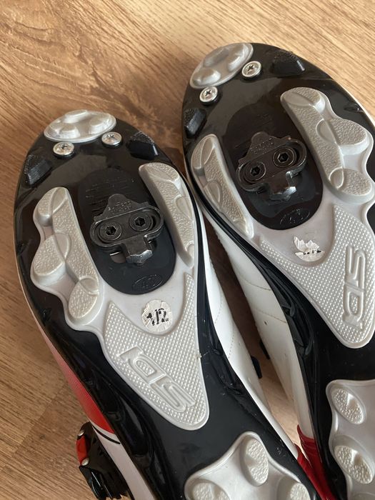 Pantofi Sidi MTB apeape noi Marimea 43,5