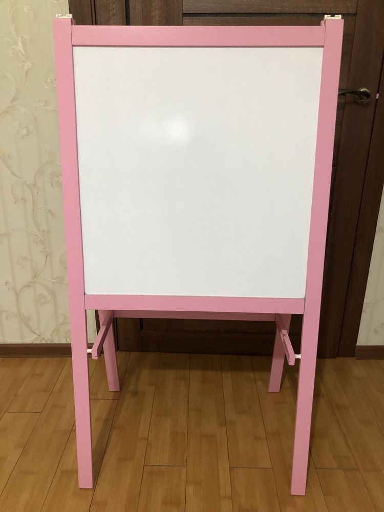 Продаю мольберт (доску)  для рисования