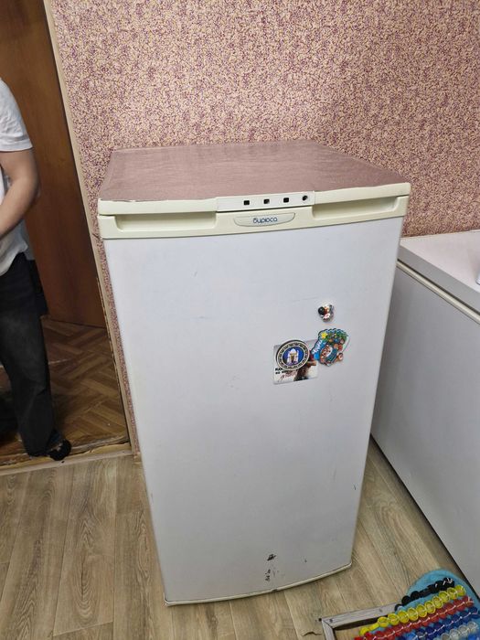 Холодильник рабочий
