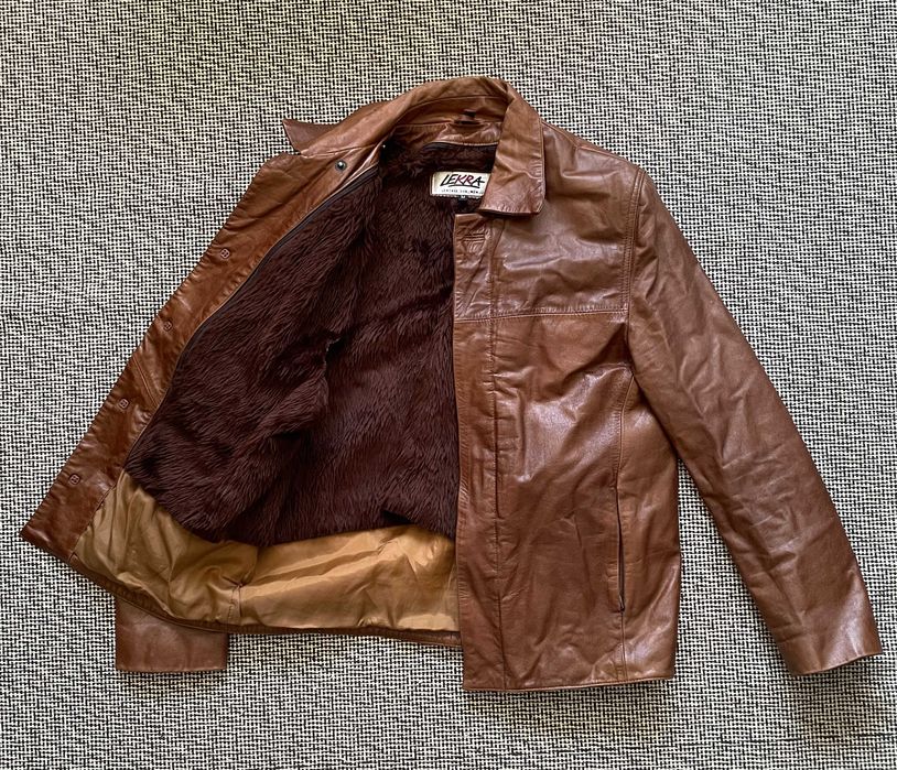 Мъжко кожено яке. Размер М. Кафяво