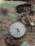 Продавам стар джобен часовник Longines