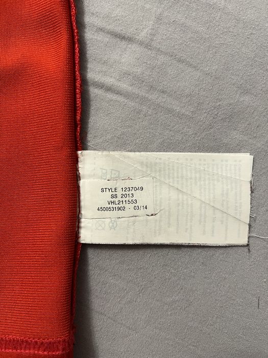 Тениски Under Armour WRU (национален отбор по ръгби на Уелс)