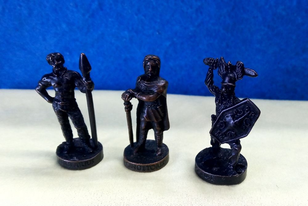 Солдаты коллекционные, металлические, 5серии.