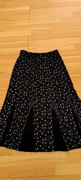 Fusta dama pe elastic ,noua
