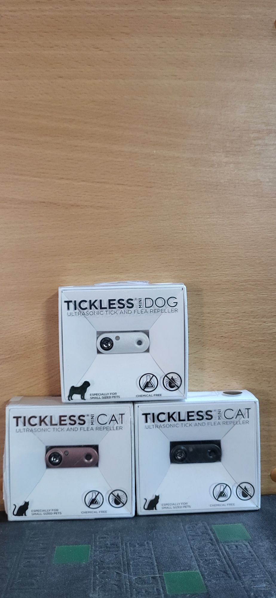 Tickless mini Dog/Cat Repelant cu ultrasunet anti Capuse, pureci