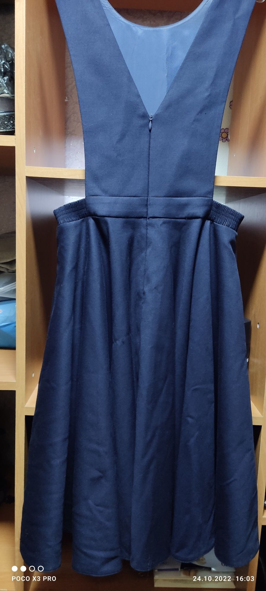 Школьная форма сарафан и юбка 46 размер