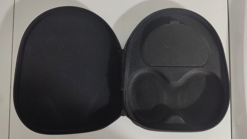 Bose Noise Cancelling Headphones 700