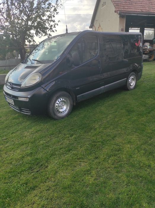 Opel vivaro 1.9 autoturism