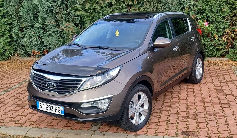 Kia Sportage 2.0 Crdi 4x4 ~ Panoramic ~ Camera~ Moka Brown