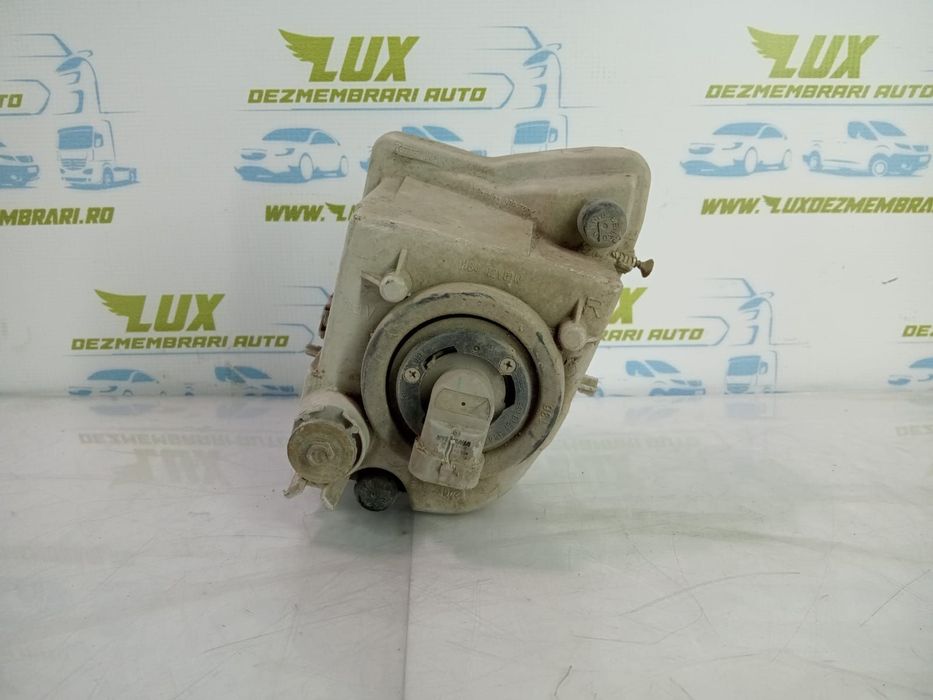 Proiector dreapta Lexus IS XE20  [din 2005 pana  2010]
