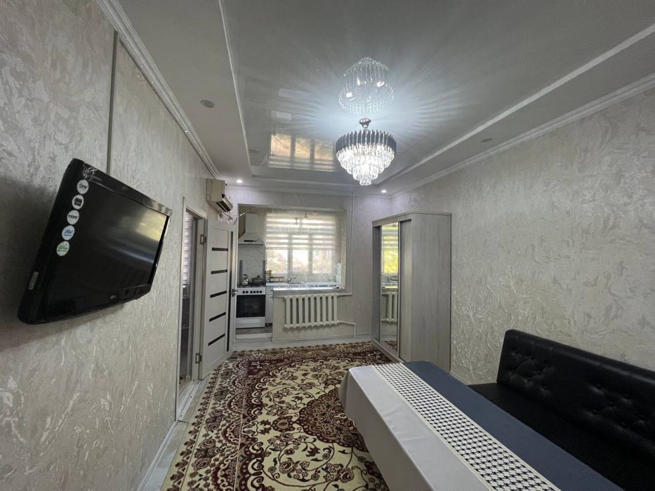 Чилонзор 19кв уй сотилади