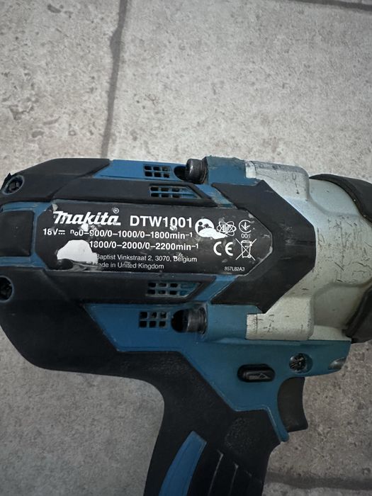 Makita DTW1001RTJ