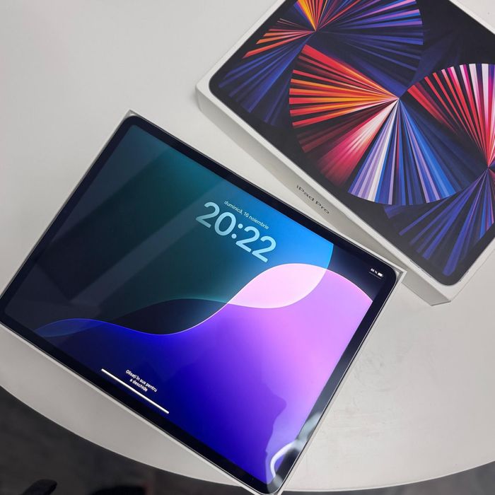 iPad pro 12.9-inch (5h-generation) / 256 GB/M1 / Space gray