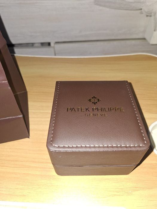 Patek Philippe Продаю новые часы оригинальные