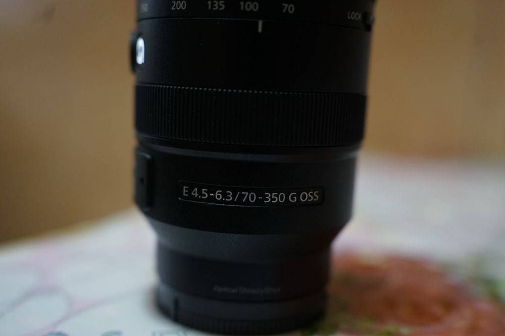 Obiectiv Sony E 70-350mm f/4.5-6.3 G OSS – stare impecabilă