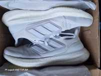 Adidas Pureboost nr.44 1/2