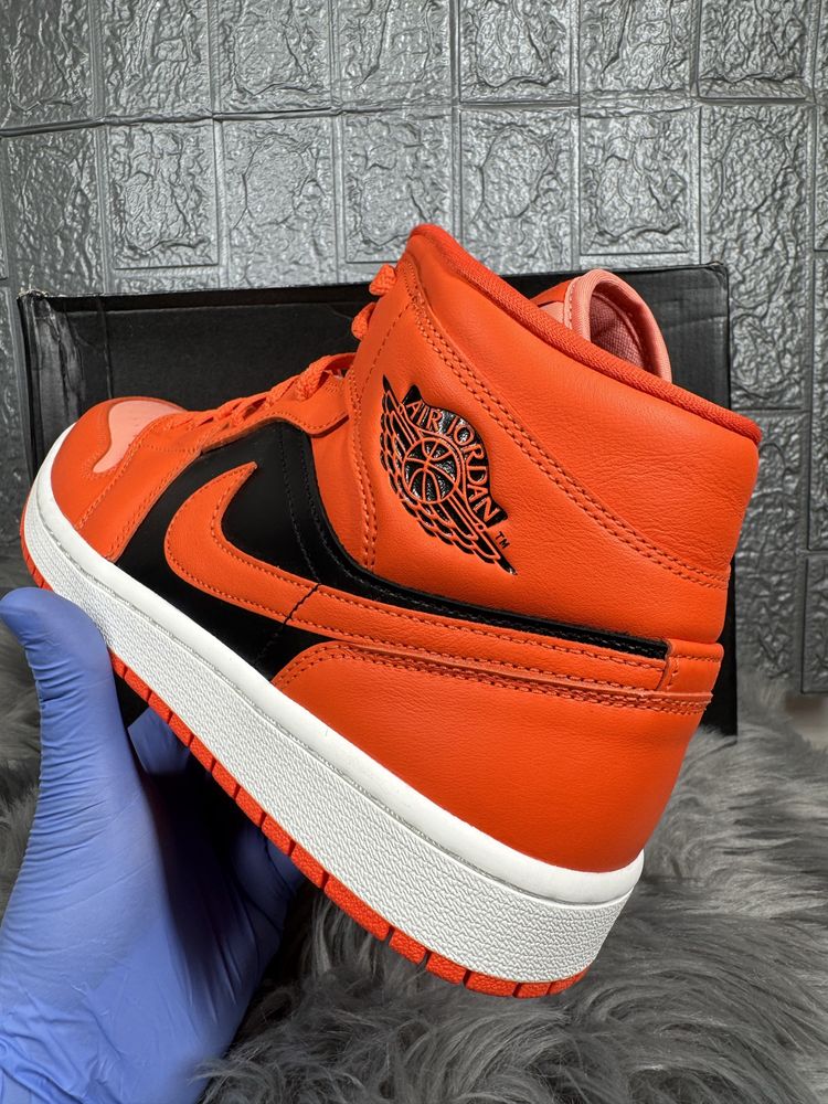 Nike Air Jordan 1 SE Rush Orange Crimson Bliss