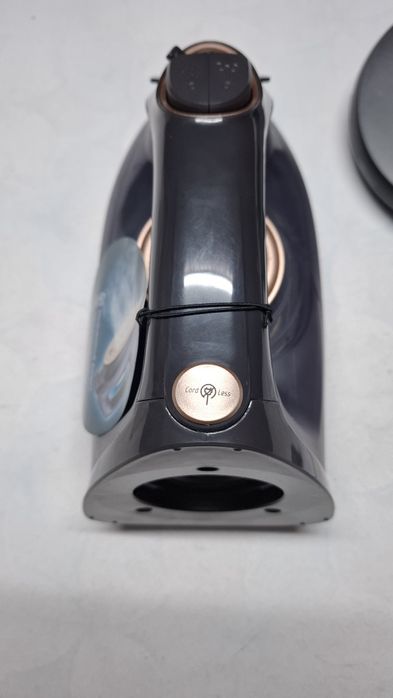 Безжична Парна ютия ETA Kiara - 2200 W, парен удар 90 г/мин, керамична