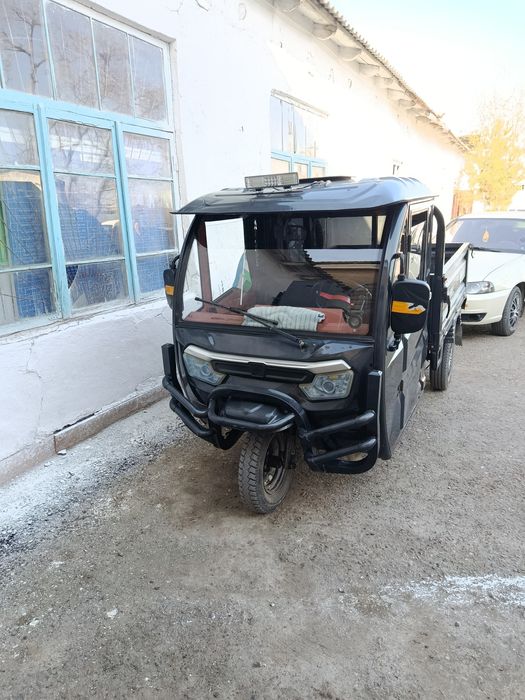 Bobomotors tank sotiladi